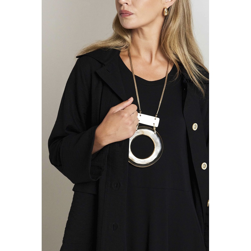 Naya Naya Brushed Gold Circle Necklace Pebble