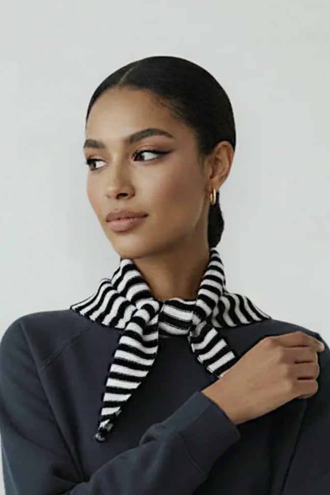 Gemini Label Accessories Triangle Neck Black Stripe Wool Scarf Black 