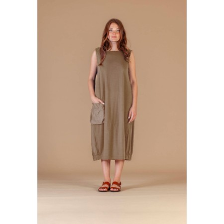 Mama B Venerdi Cumnio Contrast Crush Pocket Dress - Beige