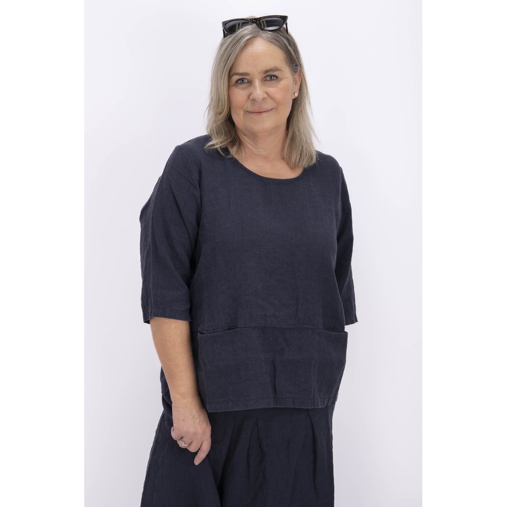 Thing Erin Navy Pocket Linen Top Navy