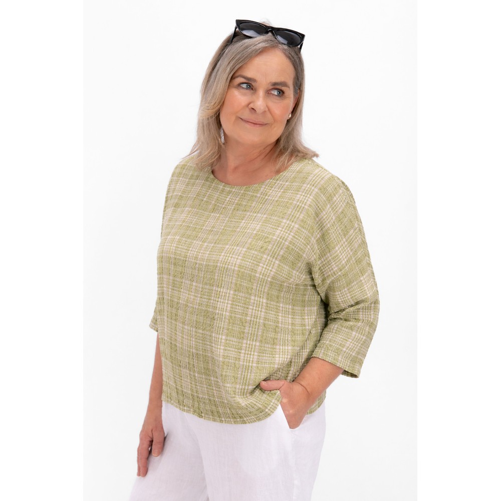 Thing Hanna Olive Linen Blend Check Top Olive