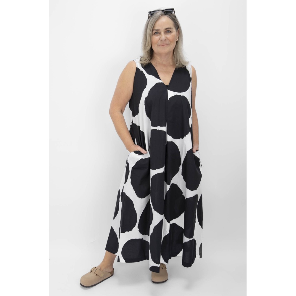 Tirelli Black And White Inverted Pleat Poplin Dress Black / White Spot