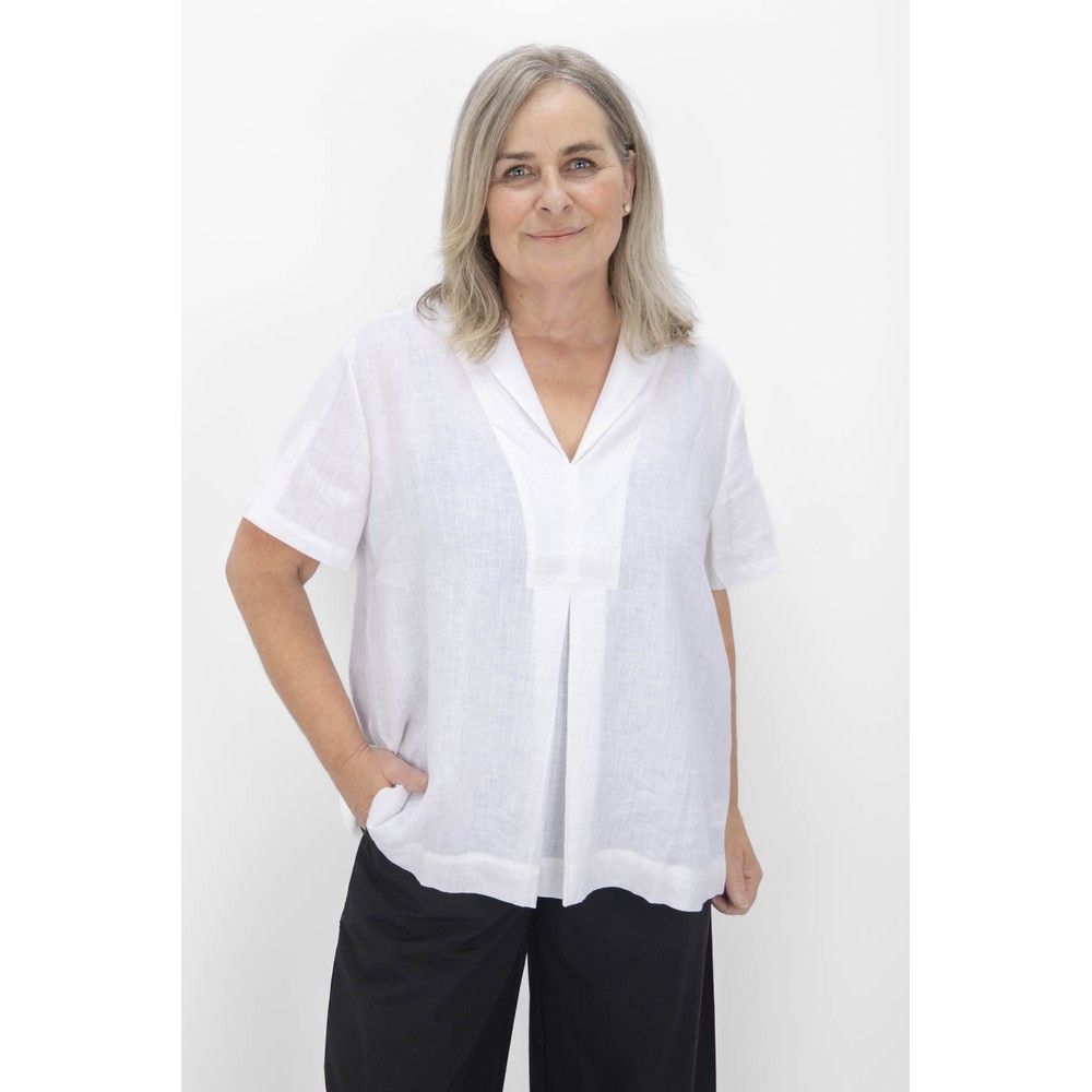 Tirelli White Shawl Collar Pleat Woven Top White 