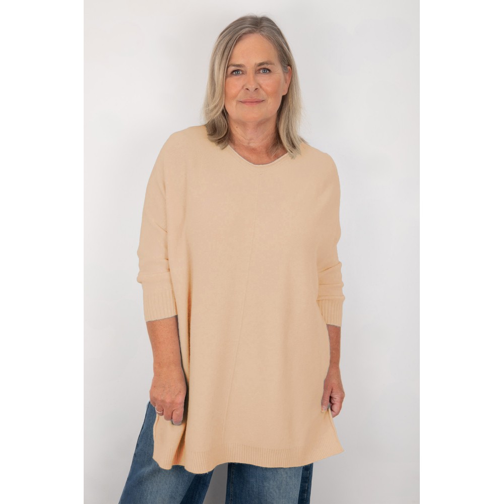 Amazing Woman Cassi X Latte Round Neck Front Seam Knit Latte