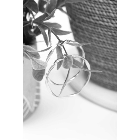 Eliza Gracious Silver Hoop Earring - Metallic