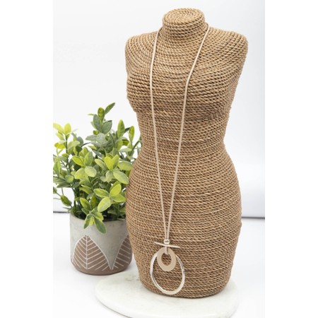 Eliza Gracious Circular Pendant Cream Necklace - Off-White