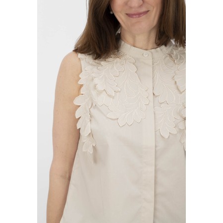 NOEN Applique Cami Top - Beige