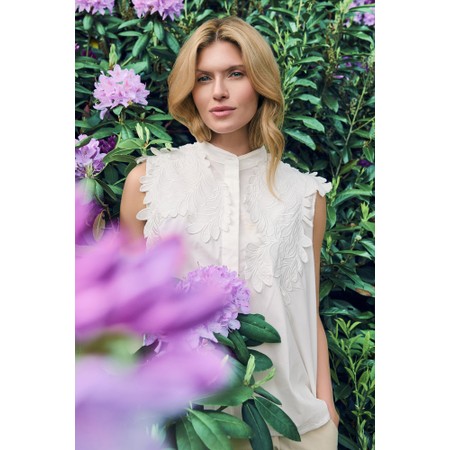 NOEN Applique Cami Top - White