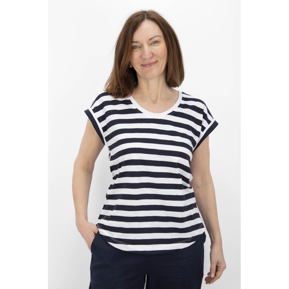 Foil Roll Model Bold Stripe Print Tee Bold Stripe