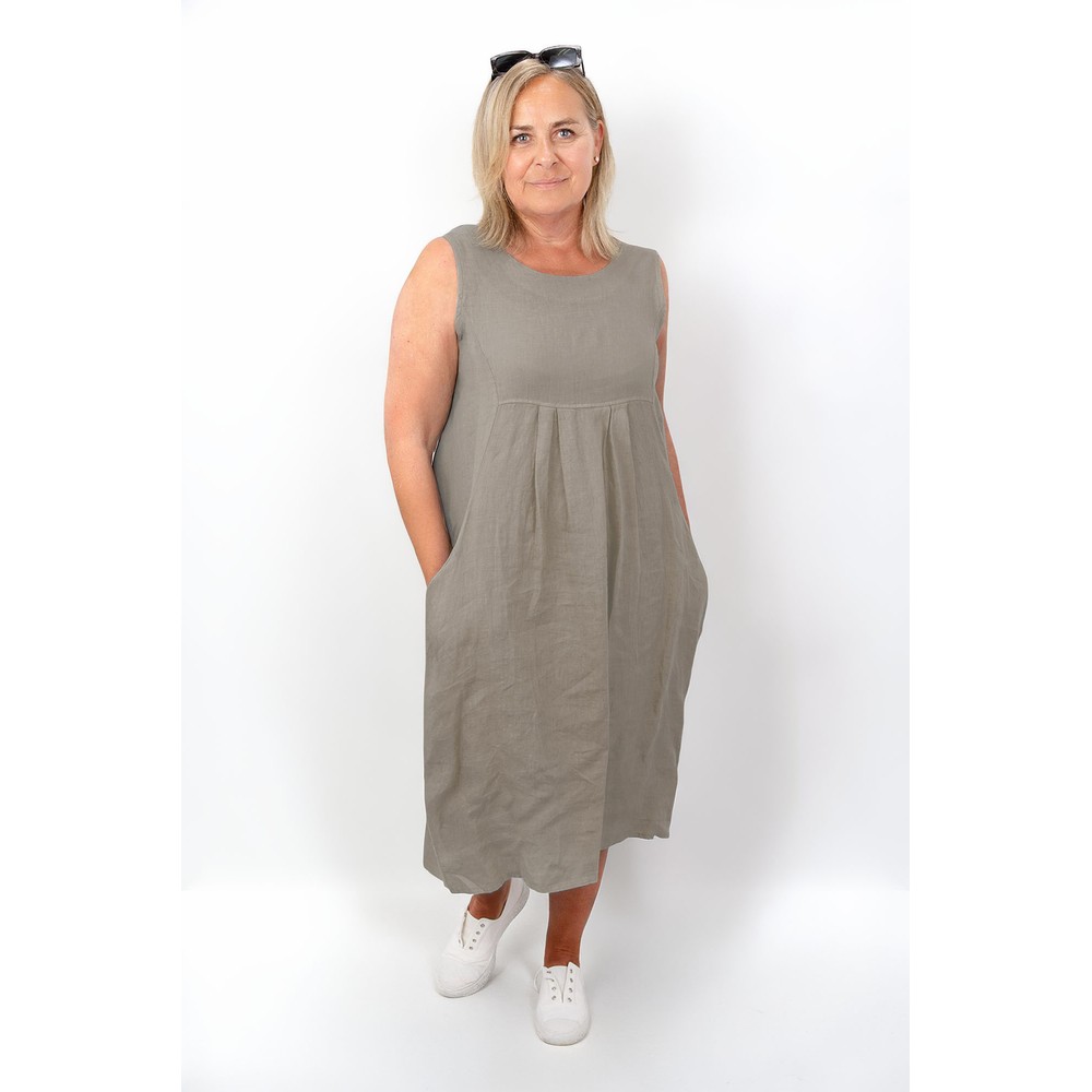 Amazing Woman Nerida Fango Scoop Neck Linen Dress Fango