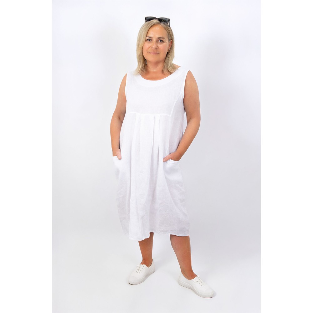 Amazing Woman Nerida White Scoop Neck Linen Dress White 