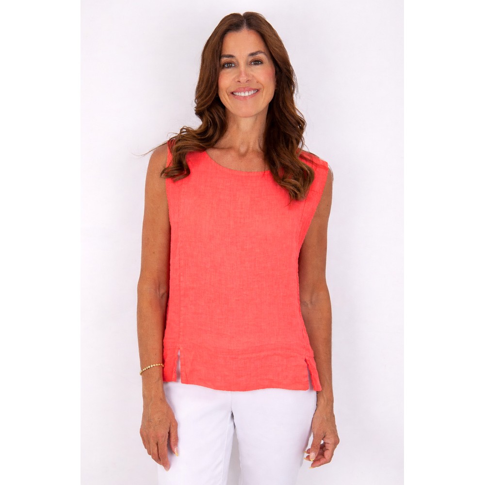 Amazing Woman Lucie Coral Top Coral