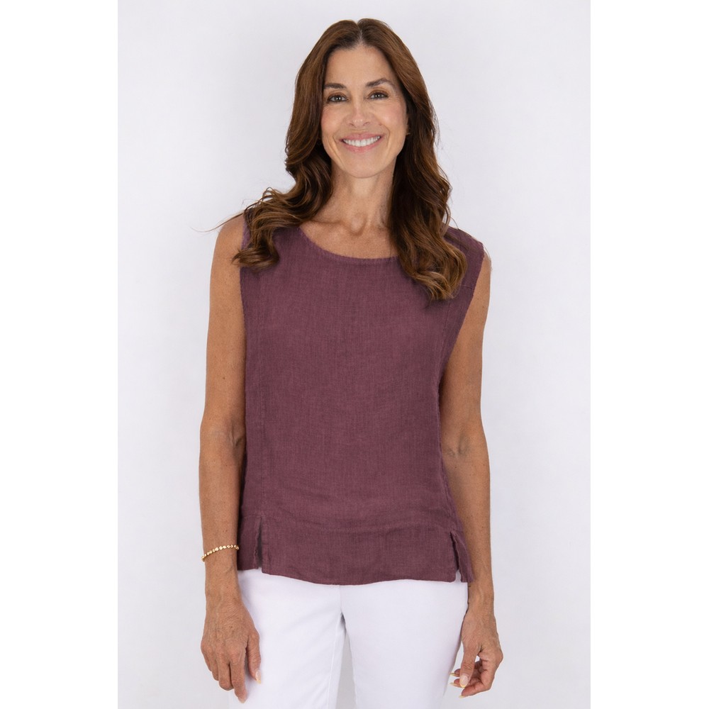 Amazing Woman Lucie Plum Top Plum