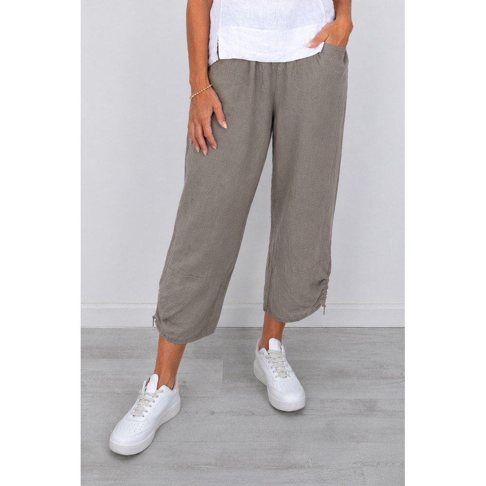 Amazing Woman Orla Fango Cropped Linen Trouser Fango
