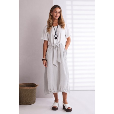Naya Naya Off White And Ash Contrast Belted Dress - Off-White