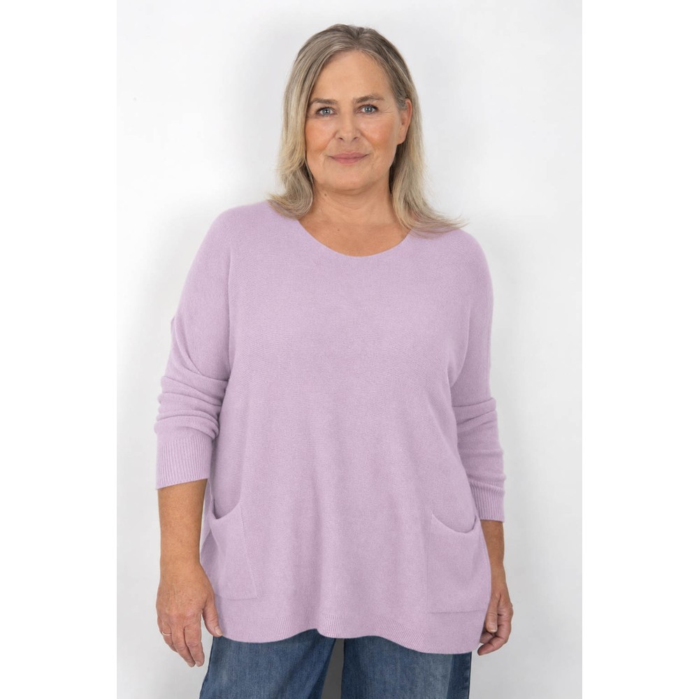 Amazing Woman Caryf X Summer Lilac Round Neck Oversized Jumper Summer Lilac