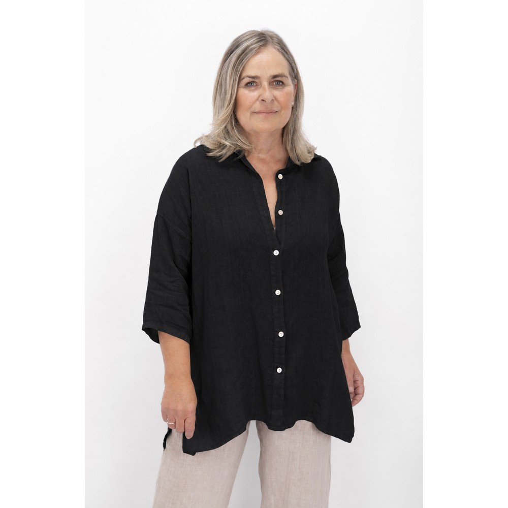 Amazing Woman Finty X Black Oversized Linen Shirt Black 