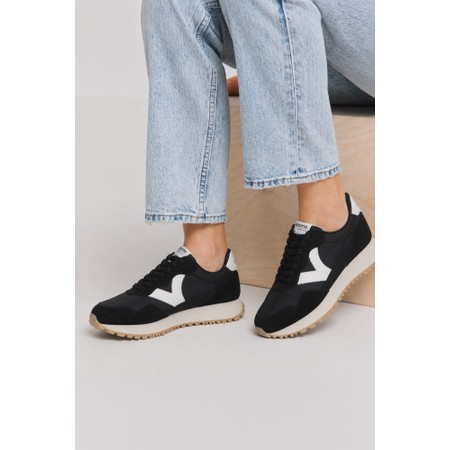 Victoria Shoes Viento V Black Trainer Shoe - Black