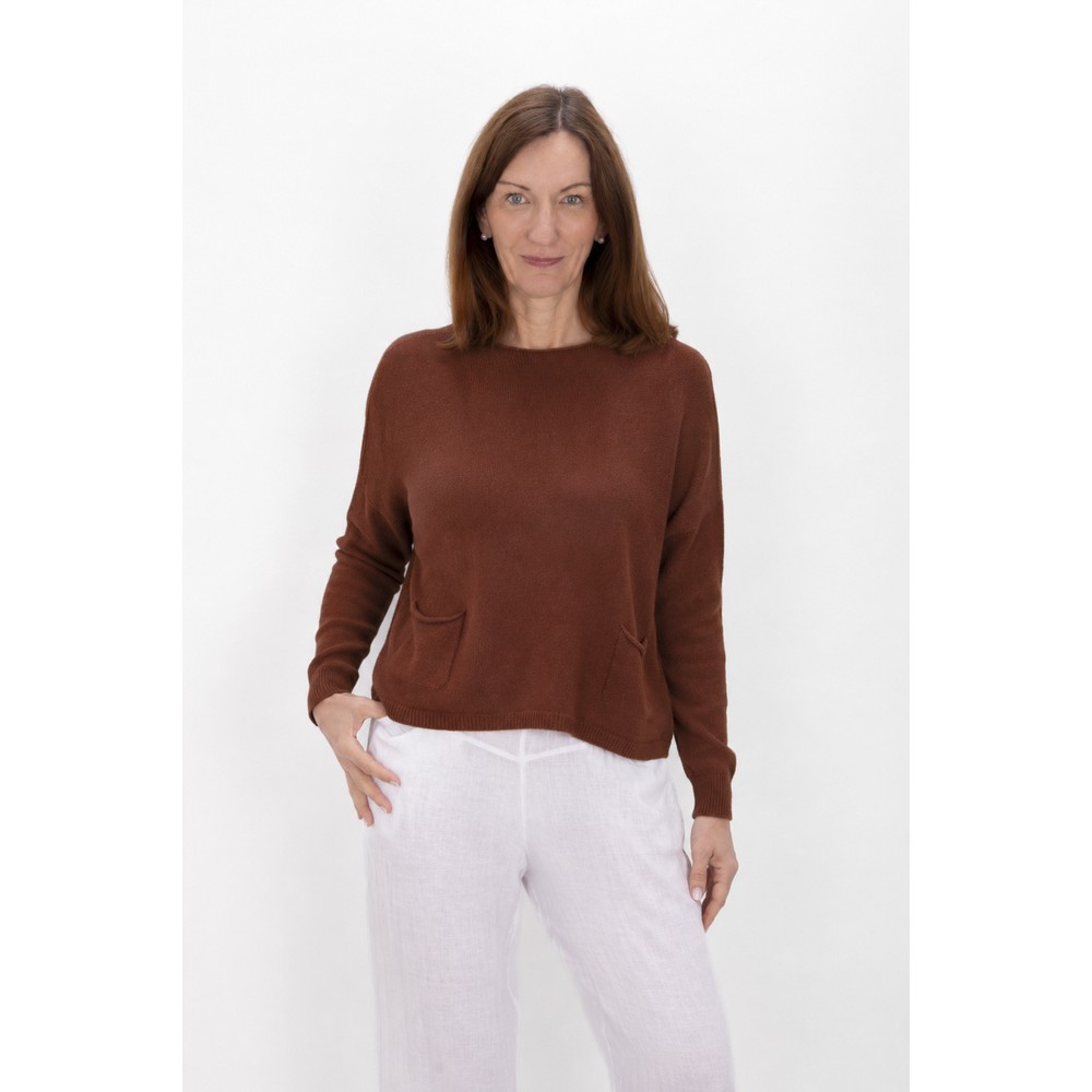 Amazing Woman Jodie Rust Front Pocket Supersoft Knit Jumper Rust