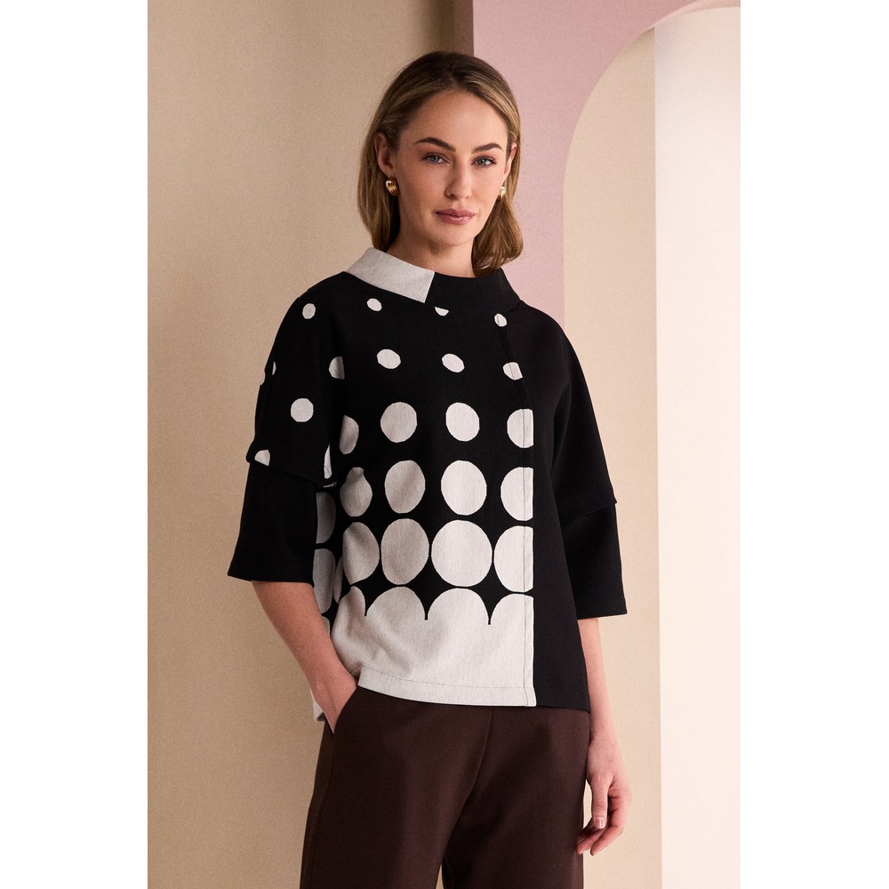 Naya Naya Spot Border Print Top Black / Stone