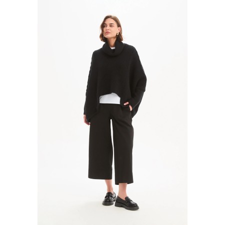 Tirelli Oversized Black Step Hem Crop Knit - Black