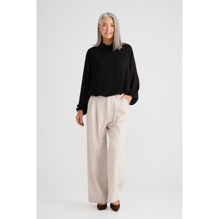 Brave & True Gwyneth Black Blouson Shirt - Black