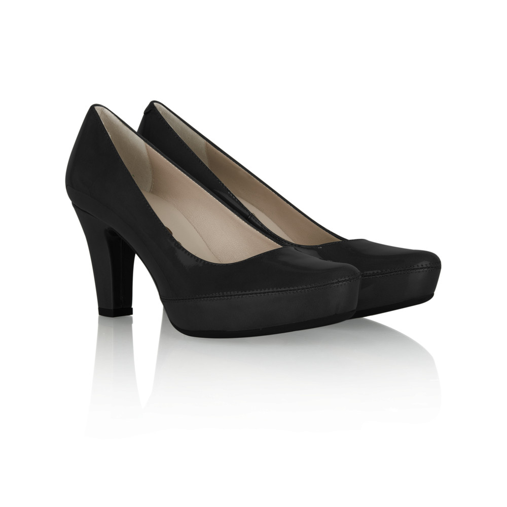 Unisa Shoes Patent Hidden Platform Shoe in Black