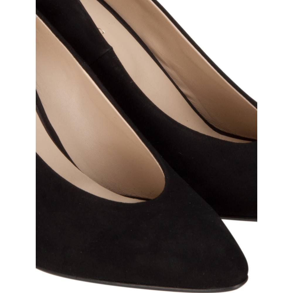 HOBBS Clara Court Shoe in Black